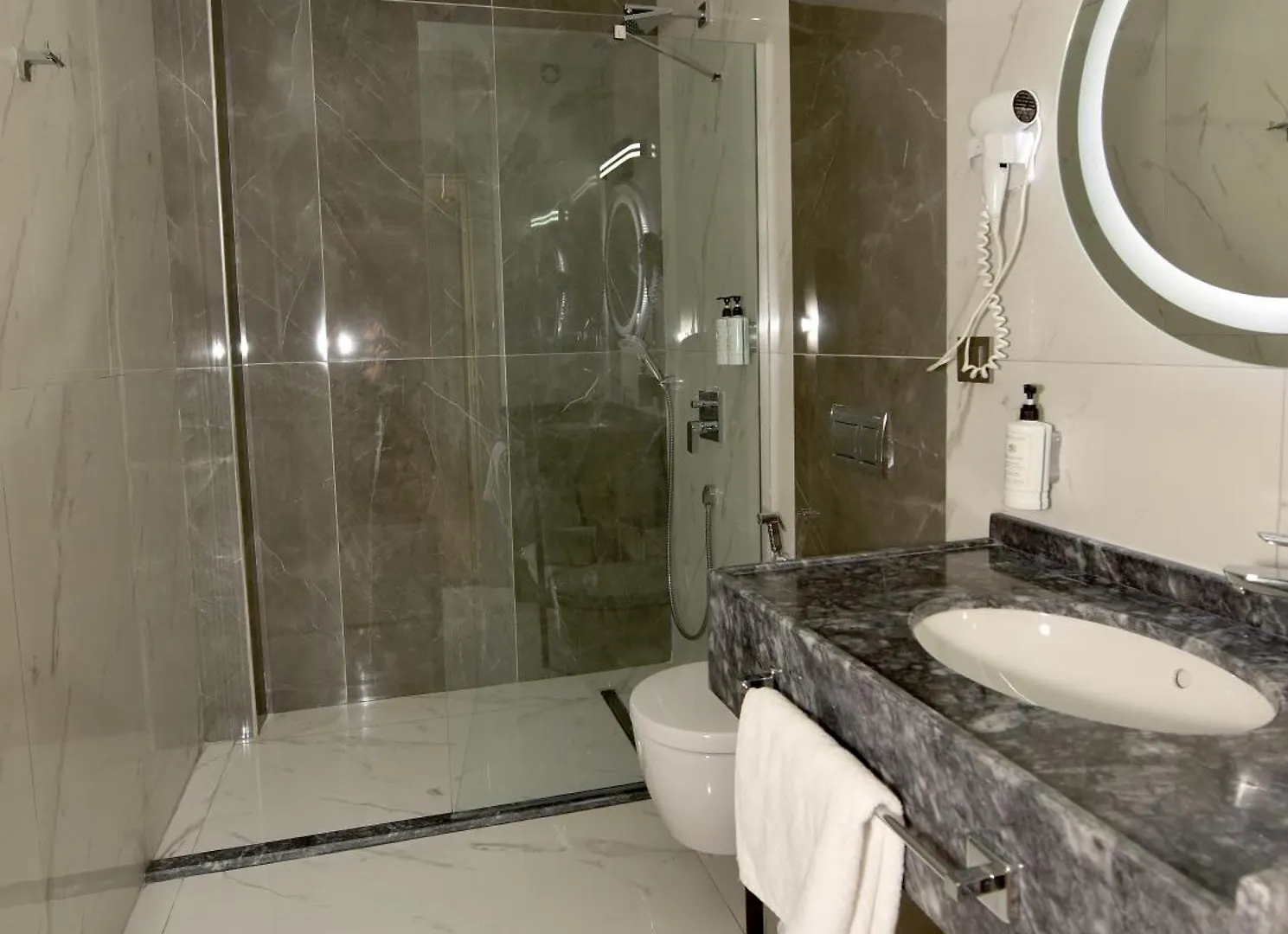 Petra Hotel Trabzon