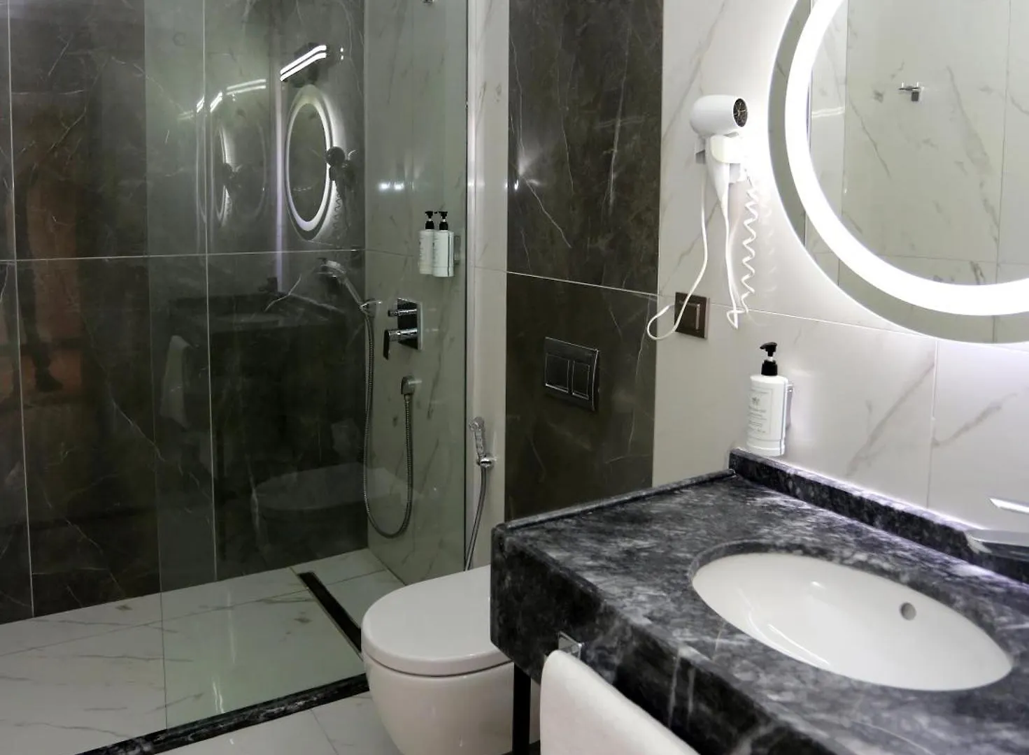Petra Hotel Trabzon